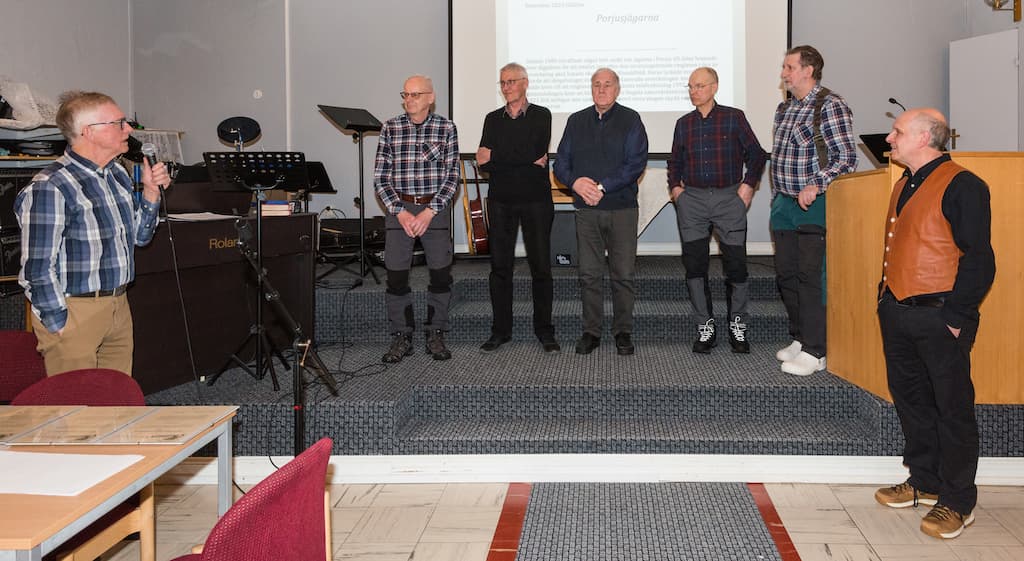 Från vänster: Torbjörn Lindgren, Björn Kronholm, Lars Wallbing, Kenneth Lundqvist Nere till vänster ...